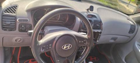 Hyundai Accent: 1.5 l 2005 il Sedan — Баку