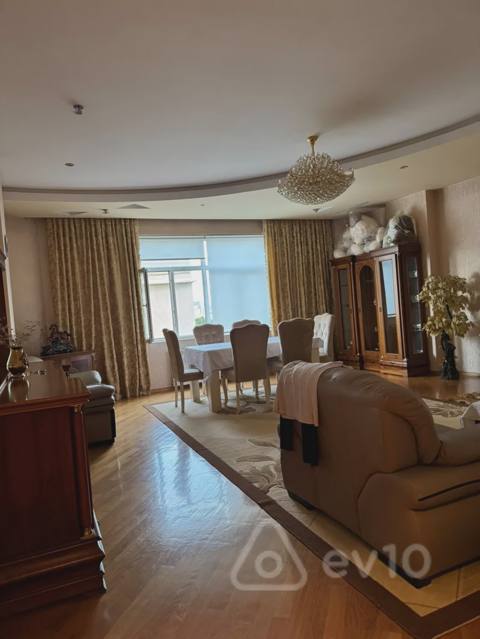 3 otaqlı mənzil, 145 m², Cəfər Cabbarlı — kirayə — 1 400 ₼ · 3 otaq · 145 m² · 3/17 mərtəbə · Bakı, Yasamal · Mənzil 3 otaqlı mənzil, 145 m², Cəfər Cabbarlı — kirayə — Bakı