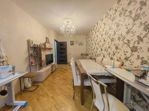 Satılır: 4 Otaq, Köhnə tikili, Binəqədi r., Biləcəri q., 86.00 m² — Binə