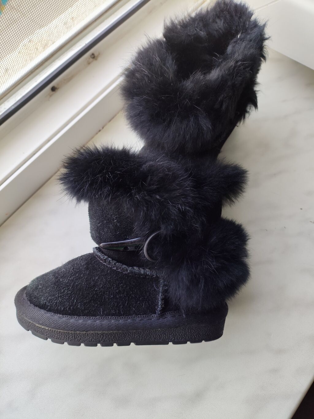 Rəng - Qara Çəkmələr, UGG, Ölçü: 23, Qız üçün — Uşaq ayakkabısı, Bakı (2)