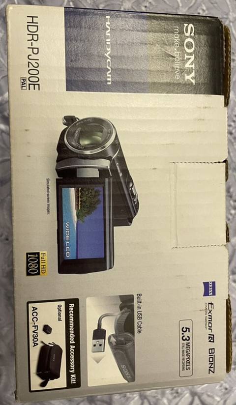 Sony Handycam HDR-PJ200E (PAL) videokamera - Full HD 1080 qeydiyyat — 300 ₼ · Gobustan · Video kamera Sony Handycam HDR-PJ200E (PAL) videokamera - Full HD 1080 qeydiyyat — Gobustan