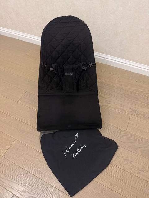 Pierre Cardin “Plume” beşik-oynadaq (baby bouncer) - Rəng: qara — 250 ₼ · Bakı · Bəşikləri Pierre Cardin “Plume” beşik-oynadaq (baby bouncer) - Rəng: qara — Bakı