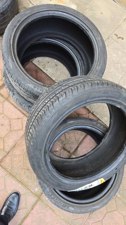 Avtomobil şinləri dəsti.teker minnel markasıdır ekonom klass üçün — 200 ₼ · Баку · Şinlər Avtomobil şinləri dəsti.teker minnel markasıdır ekonom klass üçün — Баку
