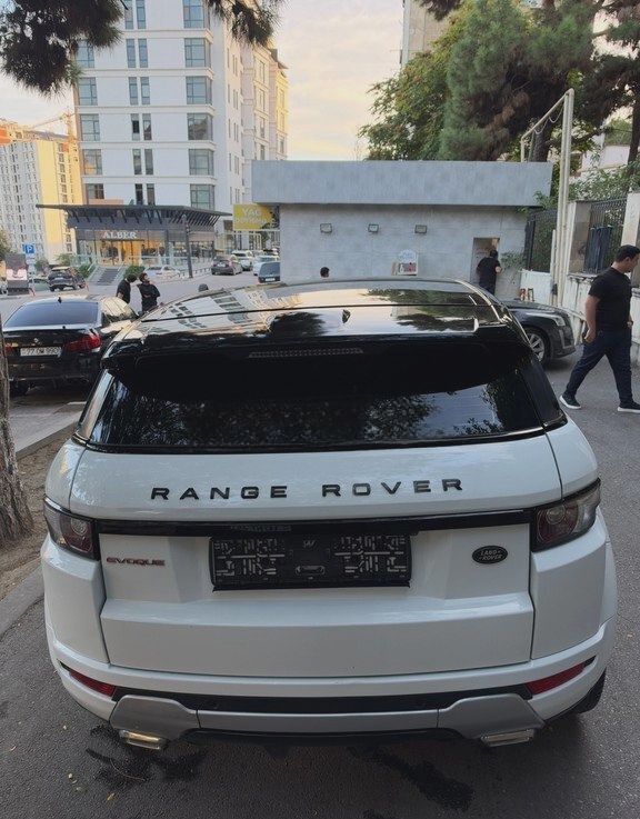 Land Rover RR Evoque, 2013 il, 98000 km, 2 L — Avtomobillər, Bakı (3)