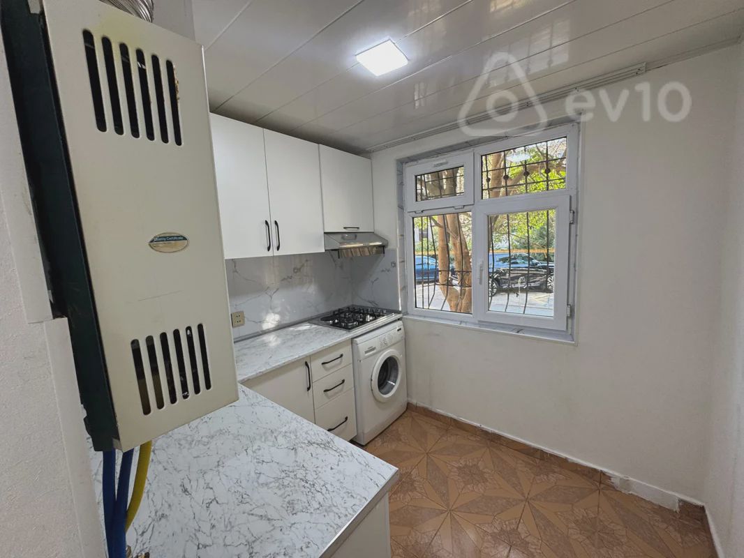 For rent: 2-room apartment (old building), 55 m² — Mənzil, Bakı (5)