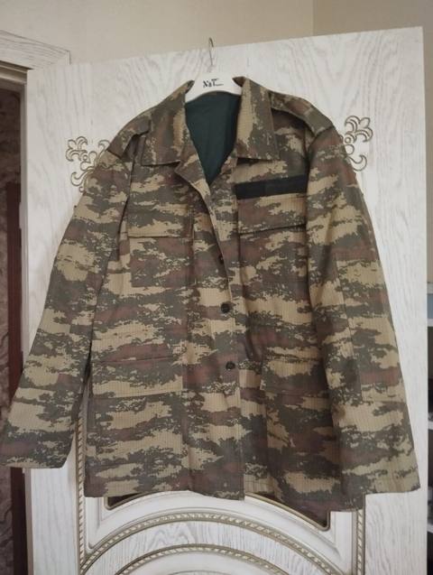 Hərbi tərzli kamuflyaj gödəkçə - Naqolayli, düz kəsim uzun gödəkçə — 15 ₼ · Sumqayıt · Kurtkalar Hərbi tərzli kamuflyaj gödəkçə - Naqolayli, düz kəsim uzun gödəkçə — Sumqayıt
