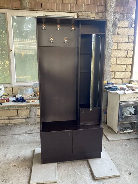 İşlənmiş, 4 qapılı, Güzgülü, Qəhvəyi, Açılan, Düz dolab — Masazir