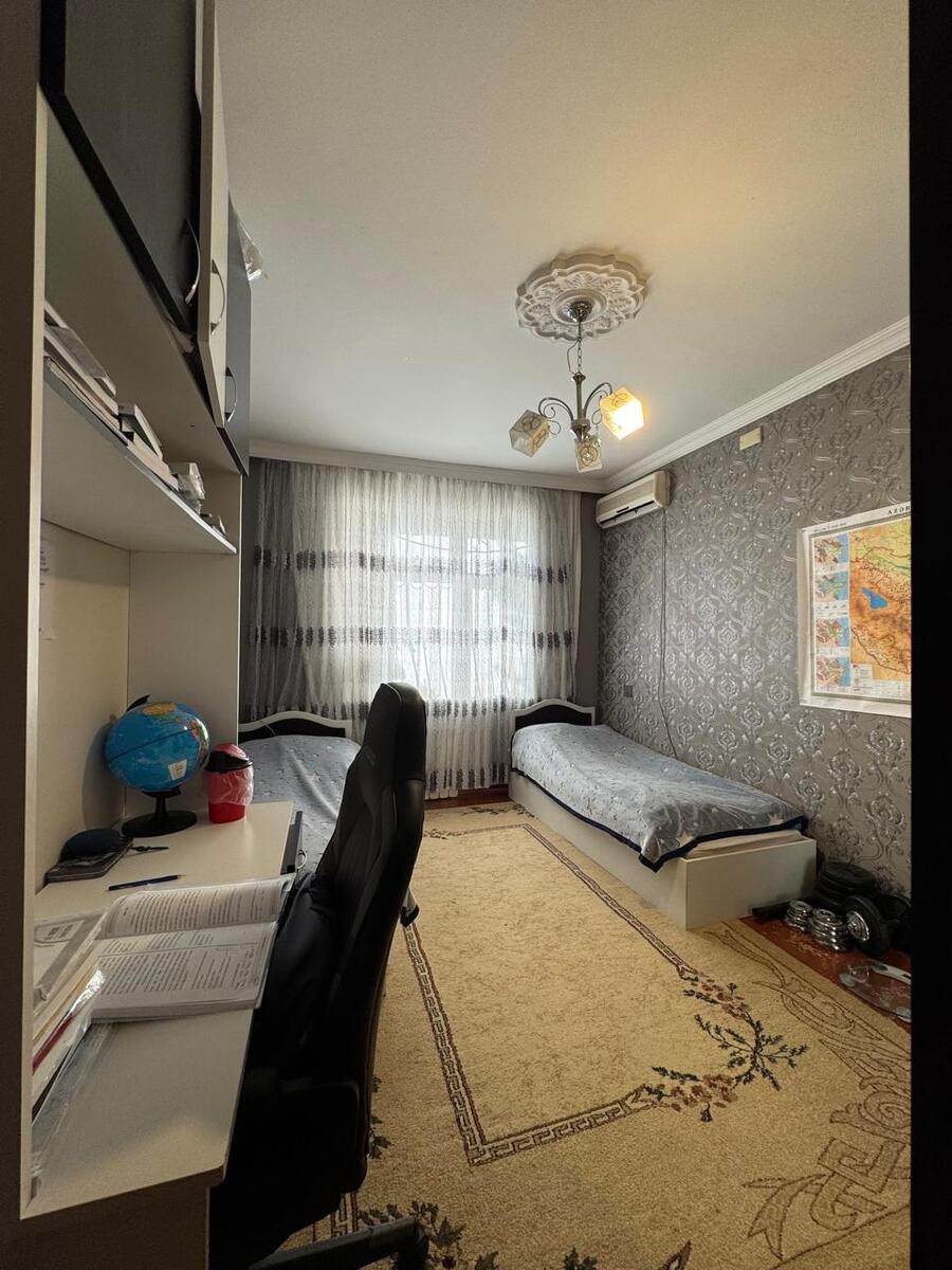 For sale: 4-room apartment (old building), 100 m² — Mənzil, Bakı (5)