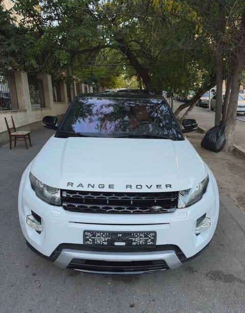 Land Rover RR Evoque, 2013 il, 98000 km, 2 L — 24 800 ₼ · Bakı · Avtomobillər Land Rover RR Evoque, 2013 il, 98000 km, 2 L — Bakı