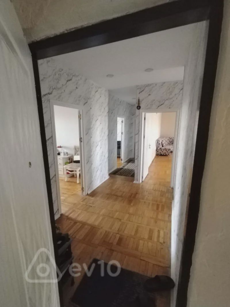 Satılık 4 odalı daire (eski bina), 135 m² — Mənzil, Bakı (4)