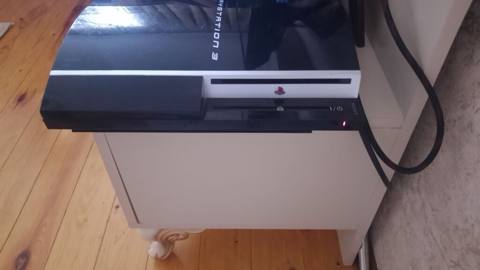 Sony PlayStation 3 (Fat model) oyun konsolu Xüsusiyyətlər: - 21oyun — 219 ₼ · Bakı · Oyun konsolları Sony PlayStation 3 (Fat model) oyun konsolu Xüsusiyyətlər: - 21oyun — Bakı