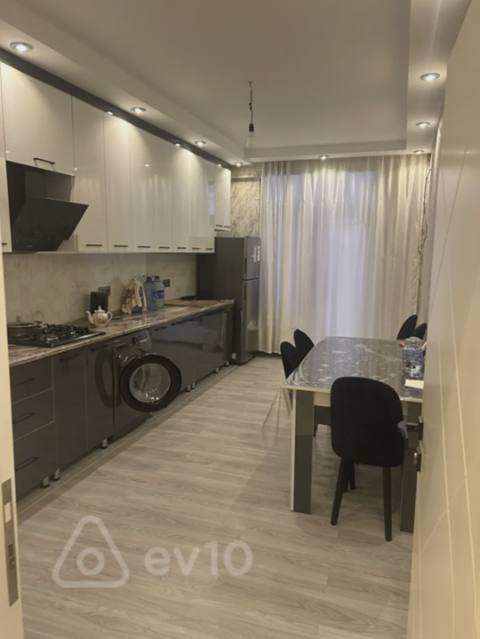2 otaqlı mənzil, 77 m², Əsəd Əhmədov küçəsi — kirayə — 850 ₼ · 2 ოთახი · 77 m² · სართული 1/15 · Baku, Yasamal · Mənzil 2 otaqlı mənzil, 77 m², Əsəd Əhmədov küçəsi — kirayə — Baku