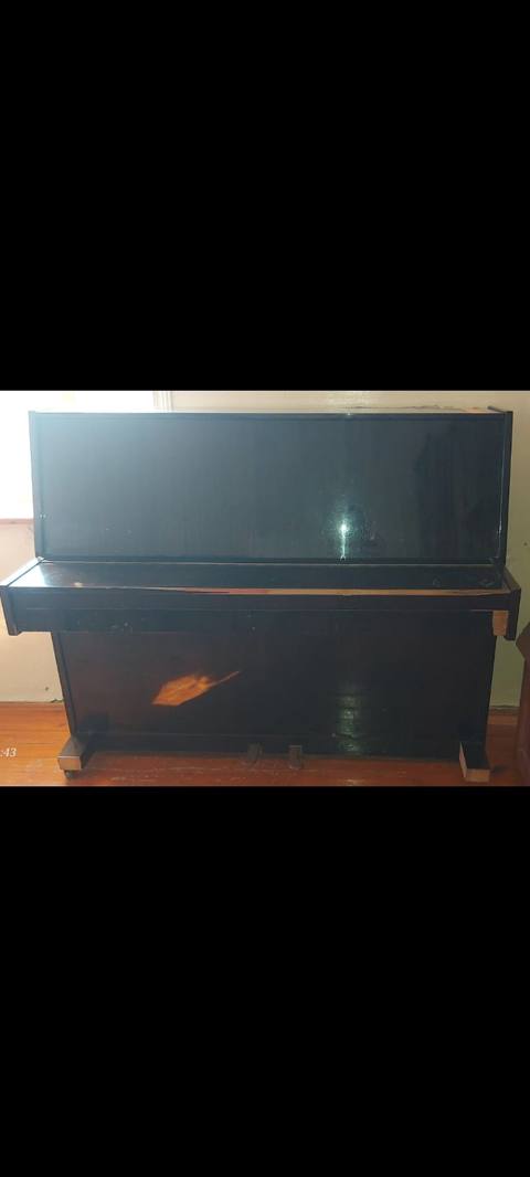 Real alıcılar əlaqə saxlasın Upright pianino – qara rəngli, klassik — 180 ₼ · Bakı · Pianino və digər klaviş alətləri Real alıcılar əlaqə saxlasın Upright pianino – qara rəngli, klassik — Bakı