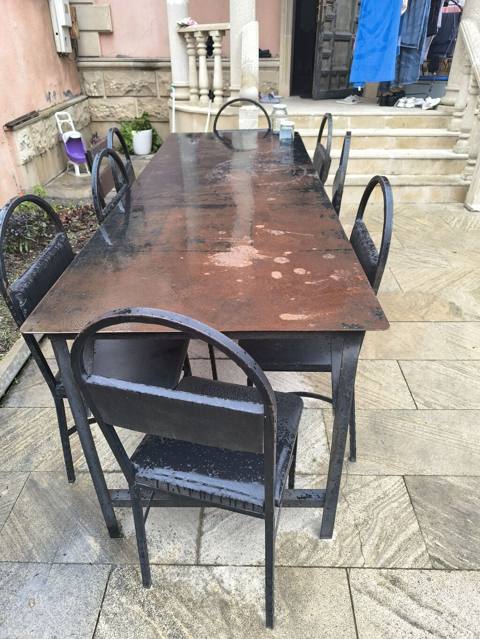 Metall masa və 6 ədəd stul dəsti - Material: tam metal karkas, möhkəm — 150 ₼ · Масазыр · Mobilya dəstləri Metall masa və 6 ədəd stul dəsti - Material: tam metal karkas, möhkəm — Масазыр