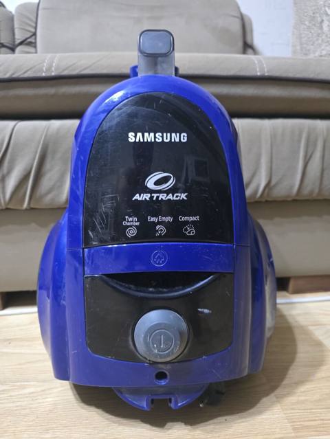 Samsung Air Track tozsoran - Model: Samsung Air Track (göy korpus) — usta — საყოფაცხოვრებო ტექნიკა