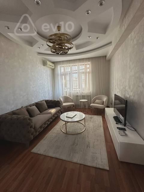 2 otaqlı mənzil, 85 m², Yusif Vəzir Çəmənzəminli — kirayə — 1 000 ₼ · 2 xonali · 85 m² · 8/16 qavat · Баку, Nərimanov · Mənzil 2 otaqlı mənzil, 85 m², Yusif Vəzir Çəmənzəminli — kirayə — Баку