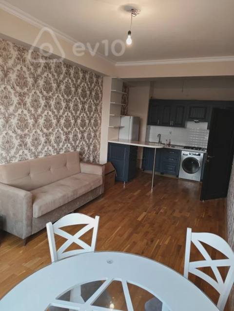 2 otaqlı mənzil, 45 m², Sumqayıt Şəh,10-cu Mikrorayon — kirayə — Daşınmaz əmlak