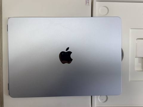 Apple MacBook Air 13.6" (M4, 2025) Tezeden secilmir. - Prosessor — 1 900 ₼ · Baku · Apple Macbook Apple MacBook Air 13.6" (M4, 2025) Tezeden secilmir. - Prosessor — Baku