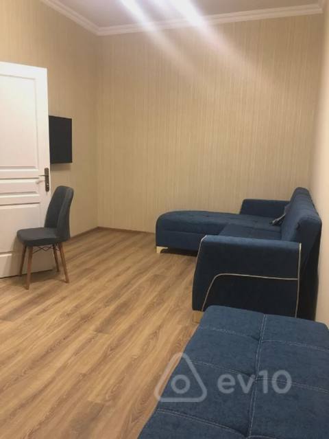 1 otaqlı mənzil, 43 m², Müstəqillik küçəsi — Baku