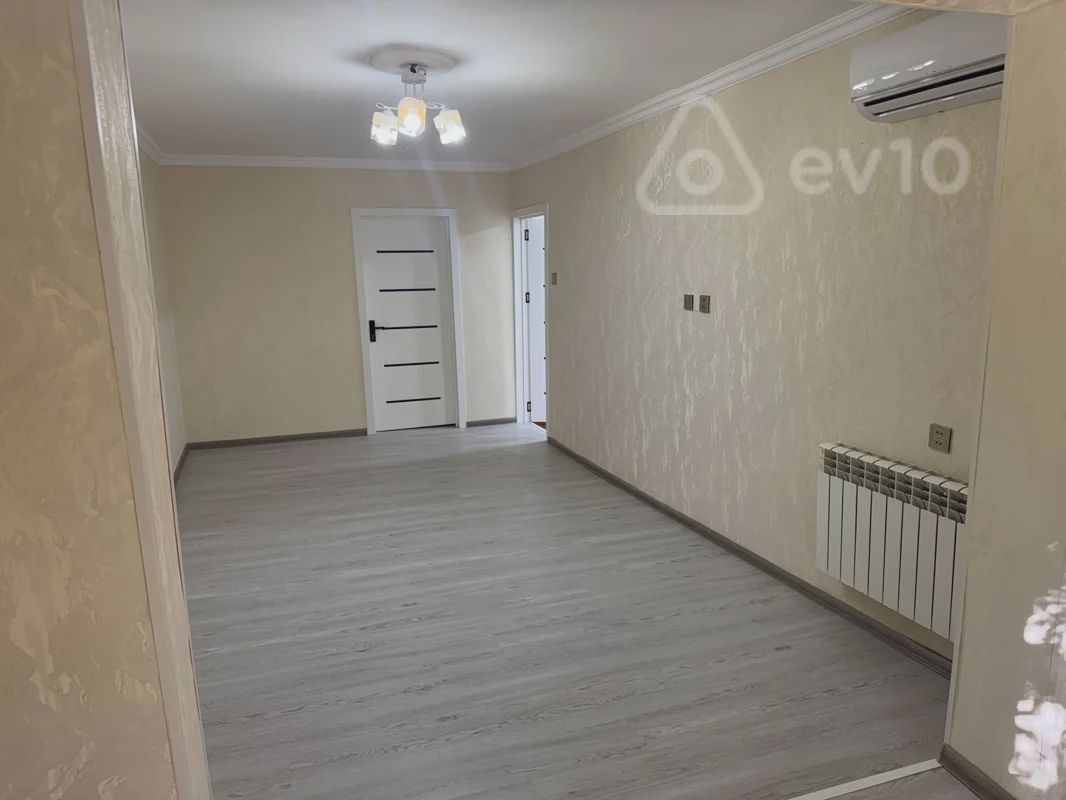 For rent: 2-room apartment (old building), 55 m² — Mənzil, Bakı (4)
