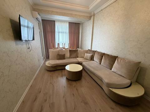 Divan 450 azn ölçi 3*1.80 sm əka vəzyətdədi Sumqayit seheri bagca — NigAz mebel 🖤 — Mobilya