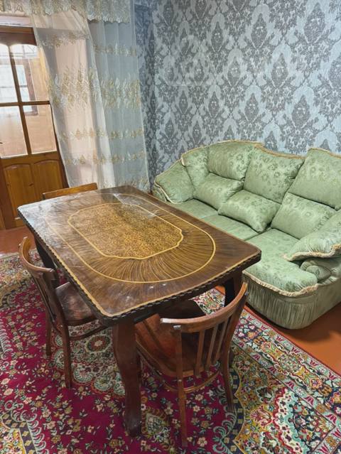 3 otaqlı mənzil, 50 m², C.Naxçıvanski küç. — kirayə — Baku