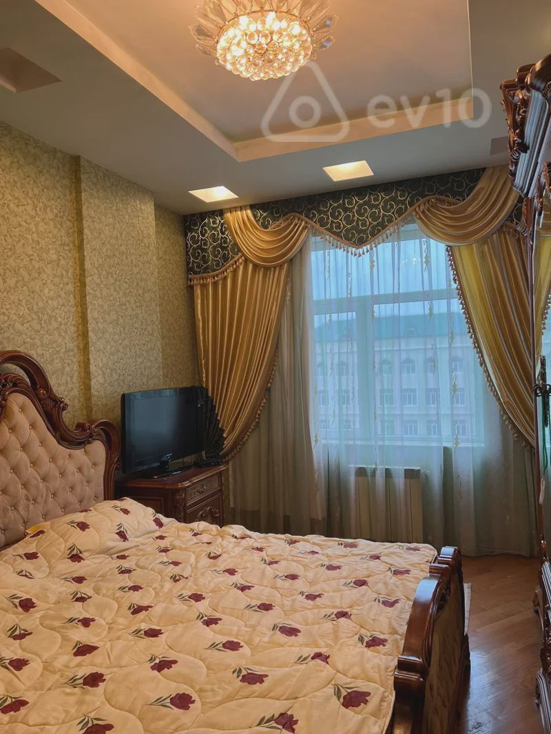 For rent: 3-room apartment (new building), 145 m² — Mənzil, Bakı (10)