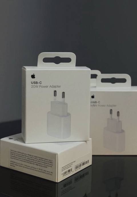 Apple 20W Usb-c Güc Adapteri — 20 ₼ · Şarj cihazları Apple 20W Usb-c Güc Adapteri