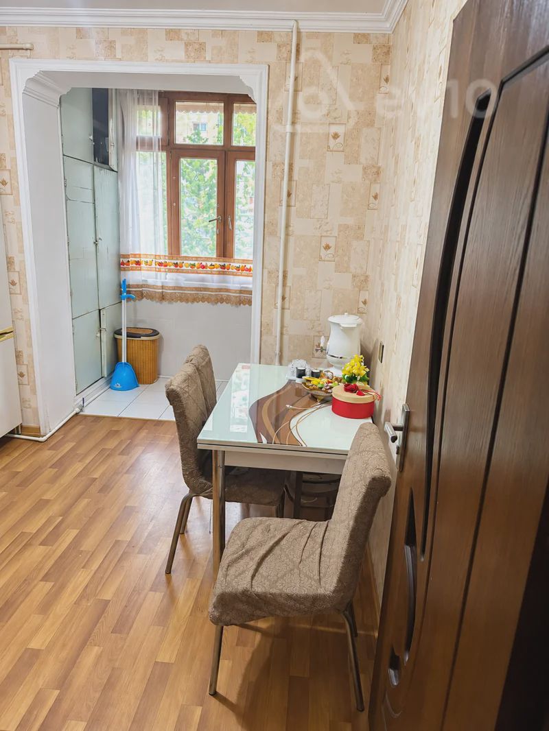 Satılık 3 odalı daire (eski bina), 76 m² — Mənzil, Bakı (4)