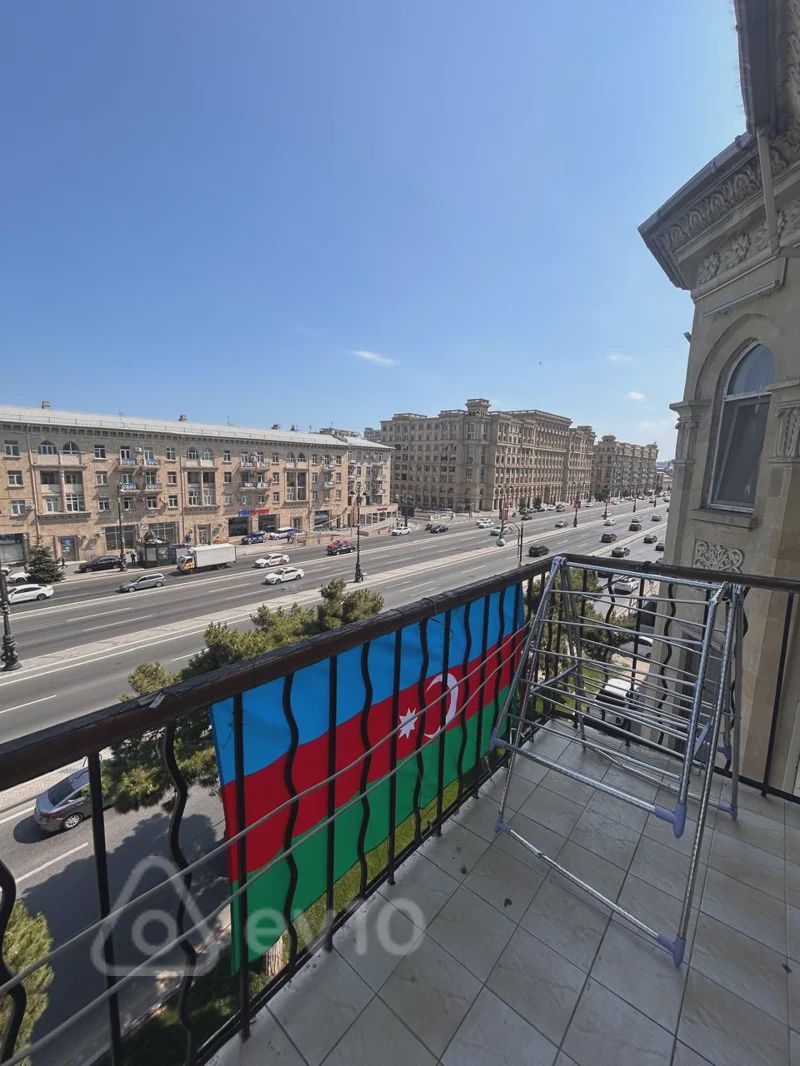 For sale: 3-room apartment (old building), 80 m² — Mənzil, Bakı (7)