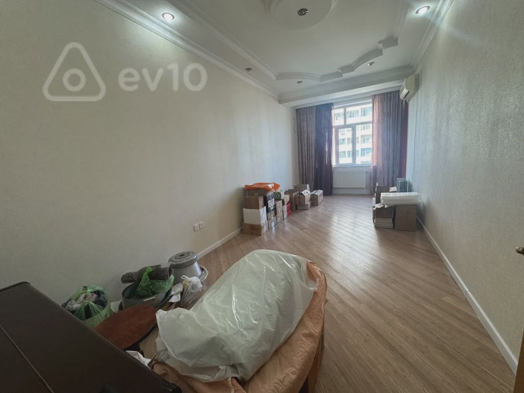 For sale: 4-room apartment (new building), 180 m² — Mənzil, Bakı (6)