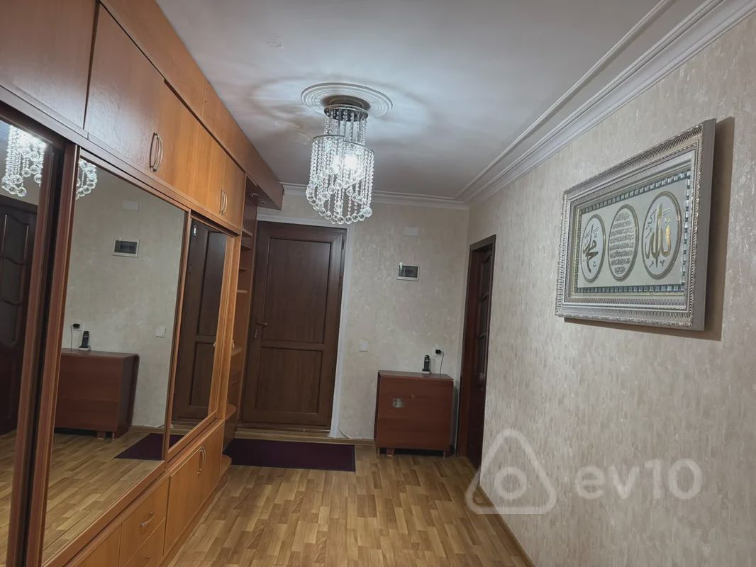 For rent: 3-room apartment (old building), 70 m² — Mənzil, Bakı (11)