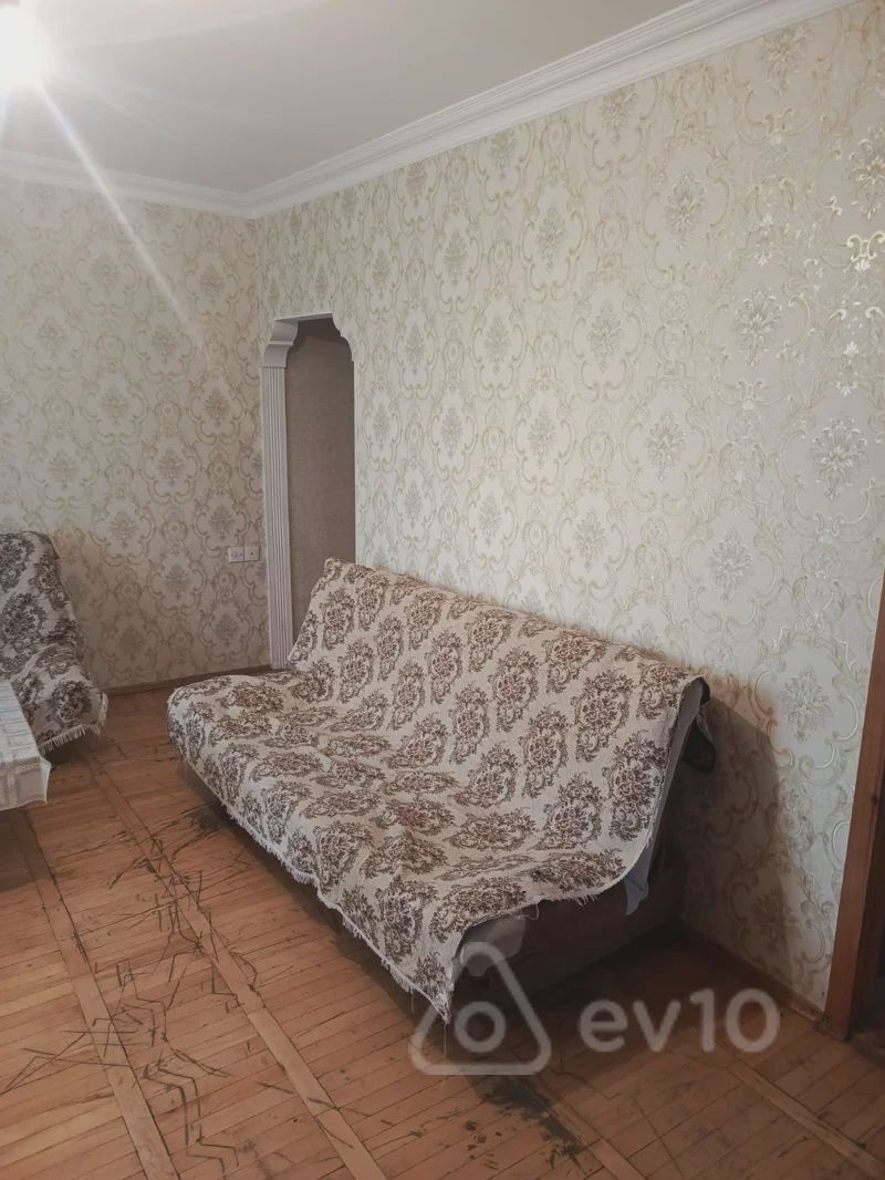 For rent: 2-room apartment (old building), 55 m² — Mənzil, Bakı (4)