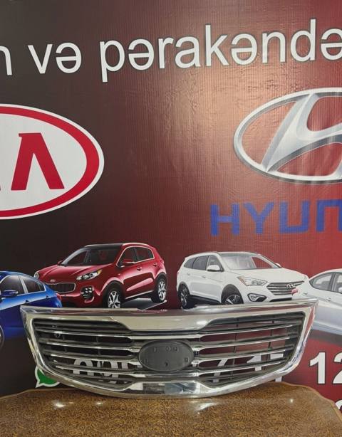 Radiator barmaqlığı Kia Sportage 2011-2015 — Баку