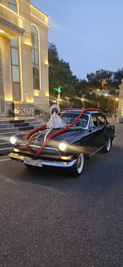 Retro üslubda bəzədilmiş klassik QAZ 21 “Volqa” avtomobili — 150 ₼ · Баку · Minik avtomobili icarəsi Retro üslubda bəzədilmiş klassik QAZ 21 “Volqa” avtomobili — Баку