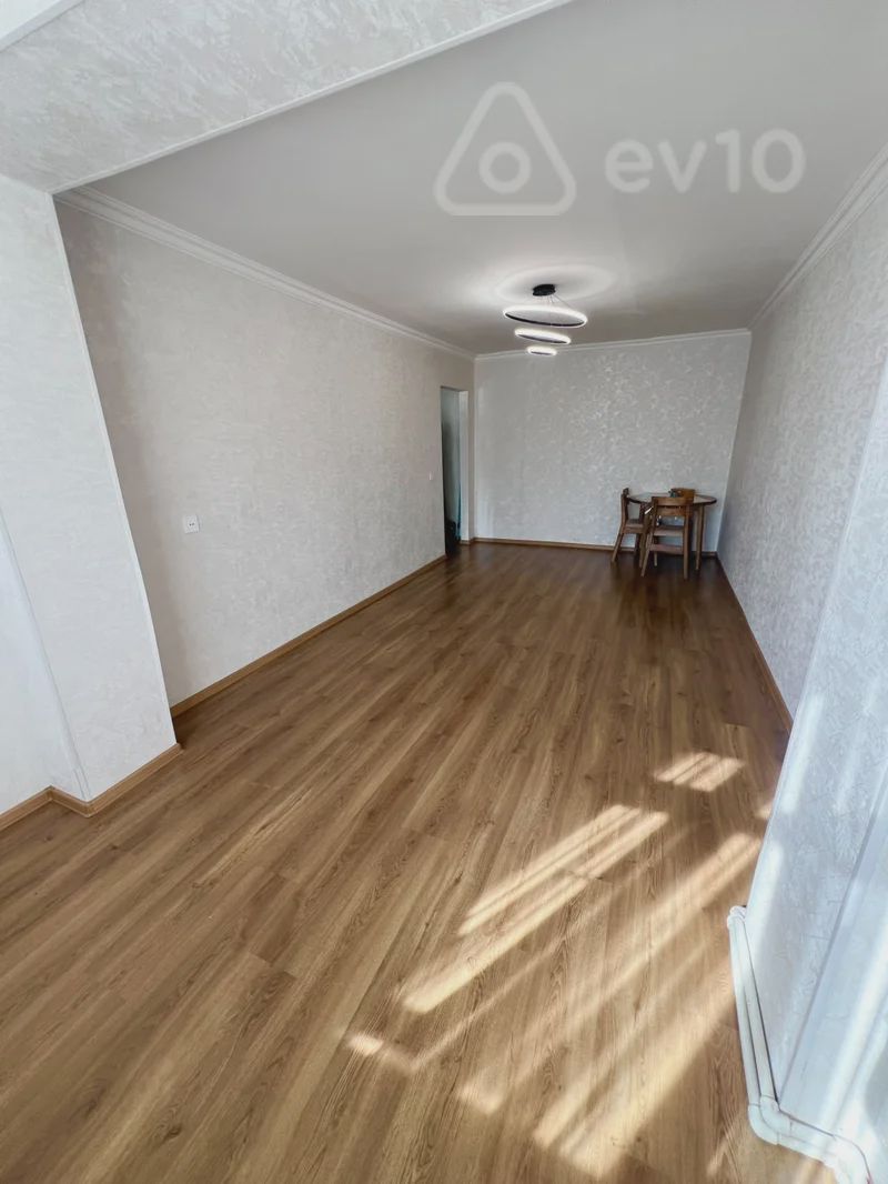For sale: 1-room apartment (old building), 32 m² — Mənzil, Bakı (6)