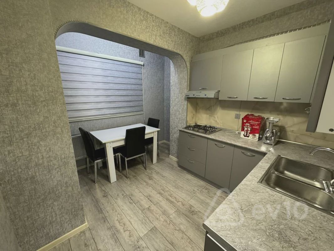 2 otaqlı mənzil, 70 m², ecemi — kirayə — Mənzil, Bakı (5)