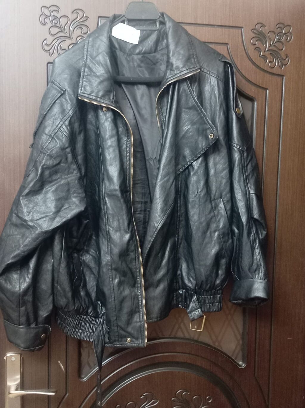 Qara dərimsi materialdan qadın/kişi üçün oversize üslubda qısa — Jaketlər, Bakı (2)