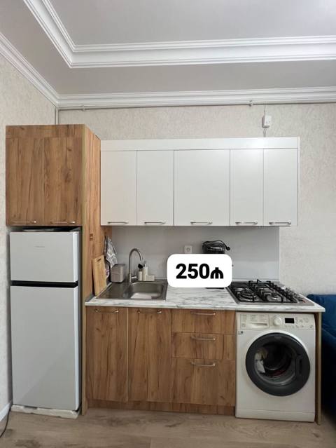 Endirim olundu Mətbəx mebeli satılır 250₼. Ölçü 2.30. Üzərində moyka — 250 ₼ · Baku · Mətbəx mobilyası Endirim olundu Mətbəx mebeli satılır 250₼. Ölçü 2.30. Üzərində moyka — Baku