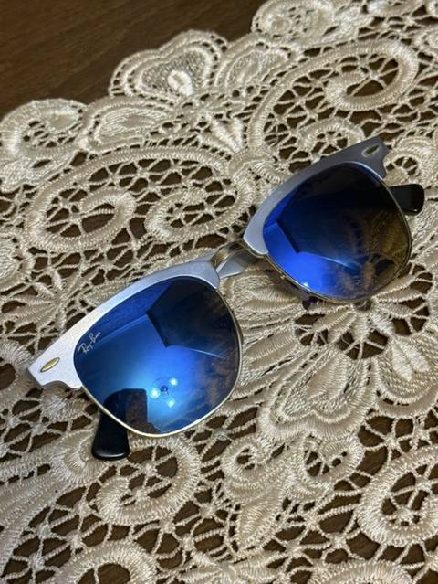 Ray-Ban gün eynəyi 30azn originaldir Model: Clubmaster tərzində — 30 ₼ · Баку · Eynəklər və aksesuarları Ray-Ban gün eynəyi 30azn originaldir Model: Clubmaster tərzində — Баку