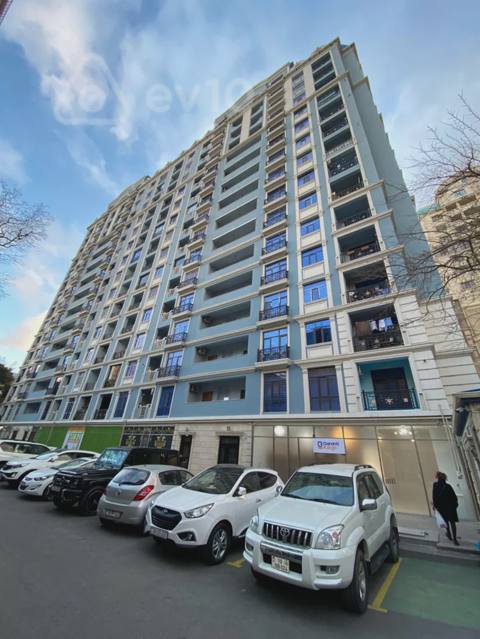 3 otaqlı mənzil, 112 m², Əlicabbar Orucəliyev küçəsi — Baku