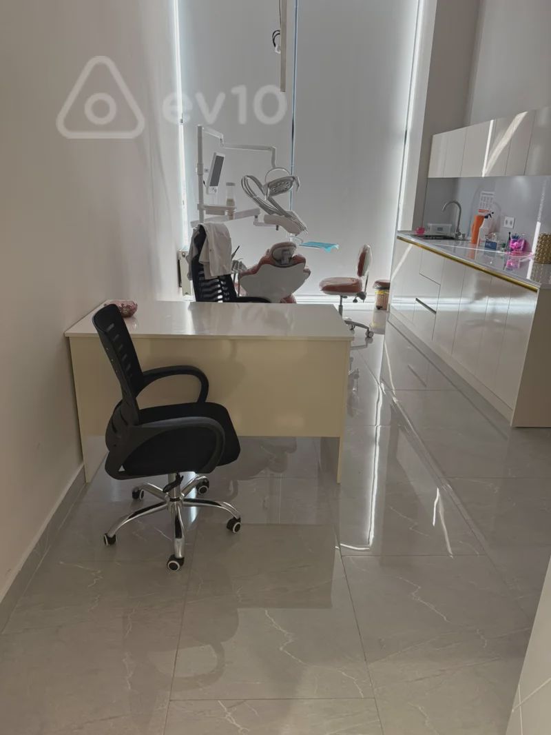 Obyekt, 25 m², 28 MAY — kirayə — Əmlak, Bakı