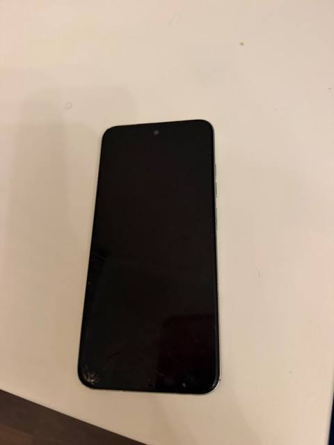 Tecno rəng - Ağ, Qırıq — 55 ₼ · Баку · Tecno Tecno rəng - Ağ, Qırıq — Баку