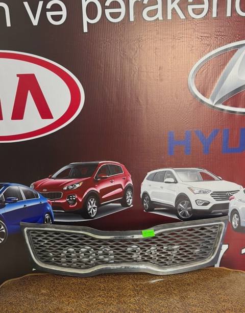 Radiator barmaqlığı Kia Optima 2014 — Баку