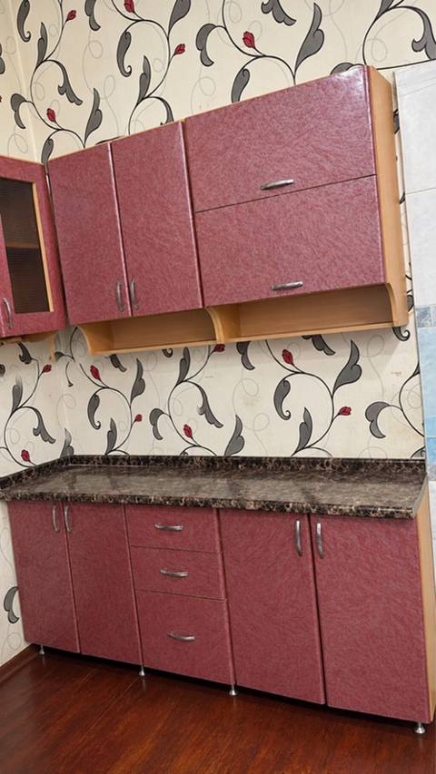 Mətbəx mebeli dəsti - Rəng: tünd bordo (teksturalı fasadlar), yan — 80 ₼ · Baku · Mətbəx mobilyası Mətbəx mebeli dəsti - Rəng: tünd bordo (teksturalı fasadlar), yan — Baku