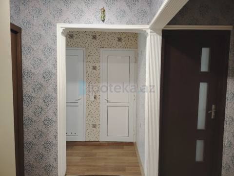 Satılır: 3 Otaq, Köhnə tikili, Suraxanı r., Hövsan q., 75.00 m² — Hövsan