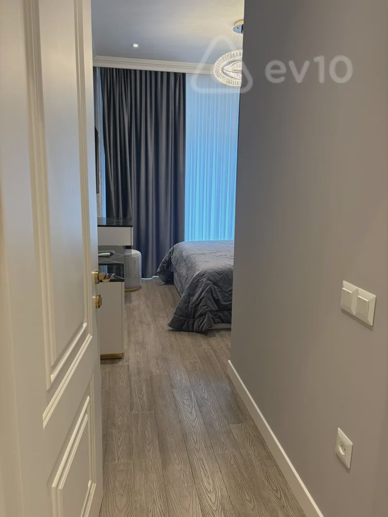 For rent: 4-room apartment (new building), 148 m² — Mənzil, Bakı (10)