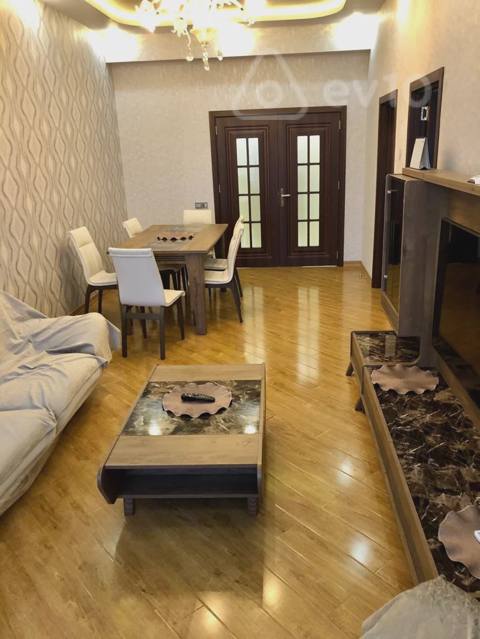 2 otaqlı mənzil, 70 m², Fəzail Bayramov küç. — kirayə — Sevinc Xanım — ბინა