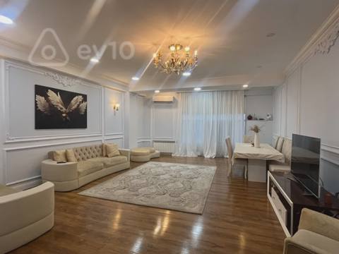 4 otaqlı mənzil, 350 m², Təbriz küçəsi — kirayə — Баку