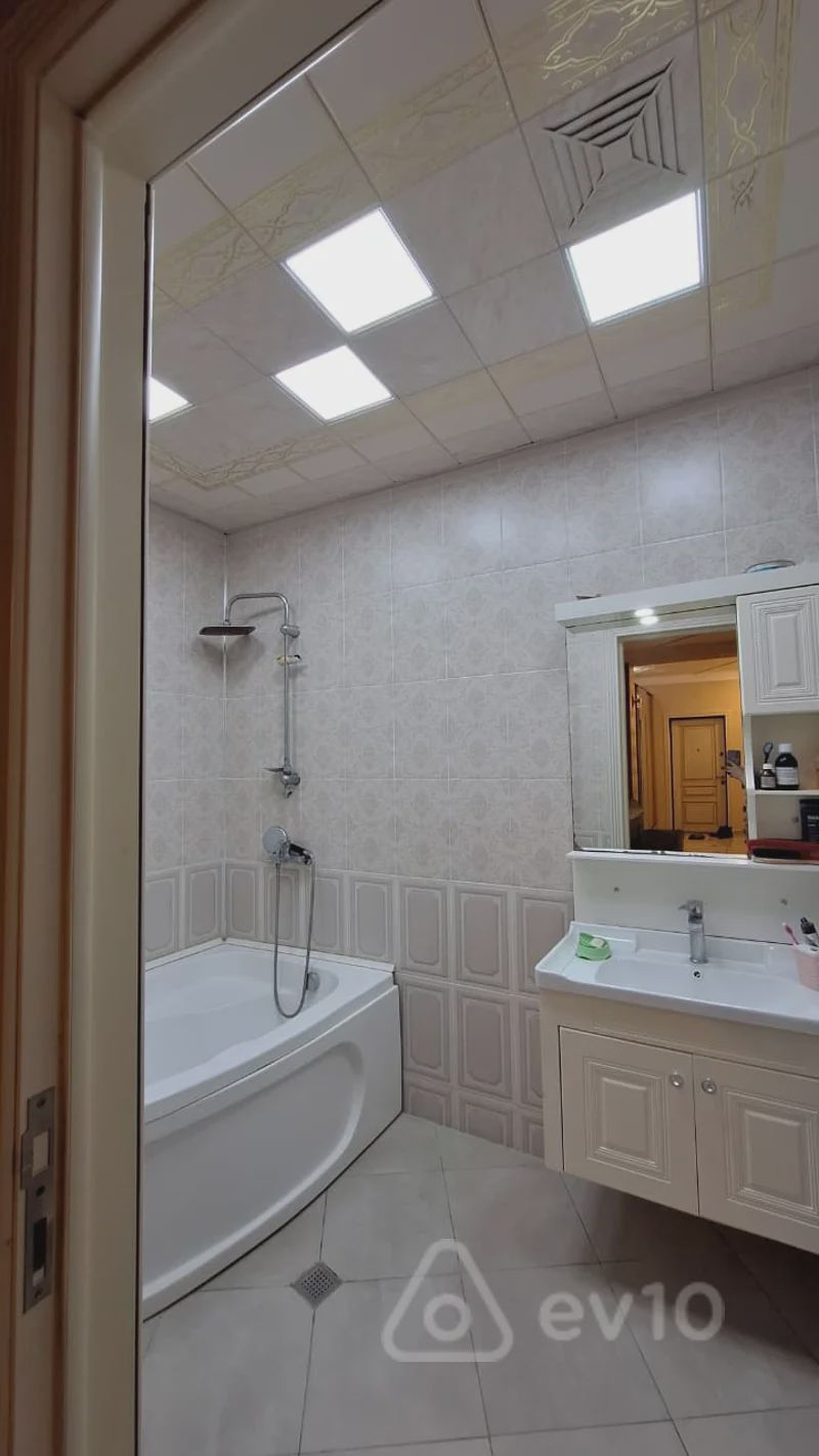 For rent: 4-room apartment (new building), 110 m² — Mənzil, Bakı (8)